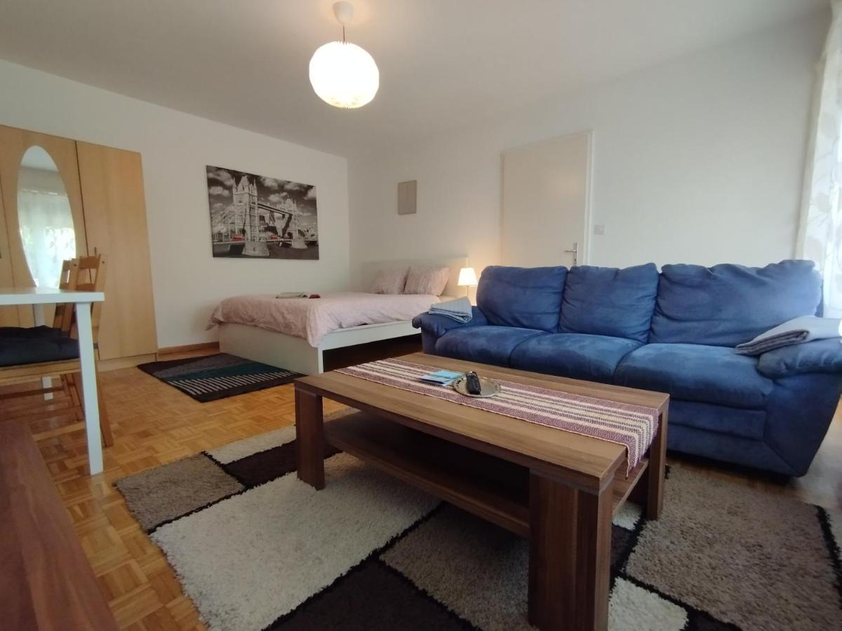 Апартаменты Studio, 4-7 Mins To Bern Main Station By Train Экстерьер фото